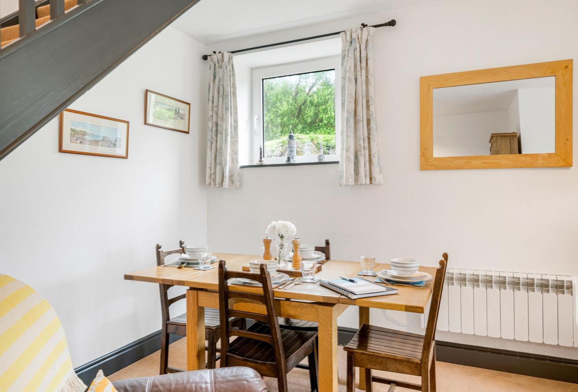 Journeys End With Stunning Sea Views From The Headland Villa Coverack Exterior foto