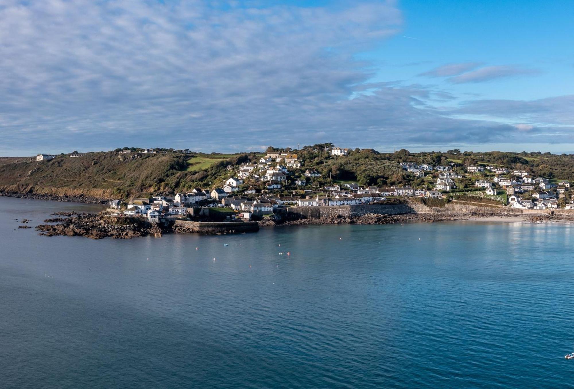 Journeys End With Stunning Sea Views From The Headland Villa Coverack Exterior foto