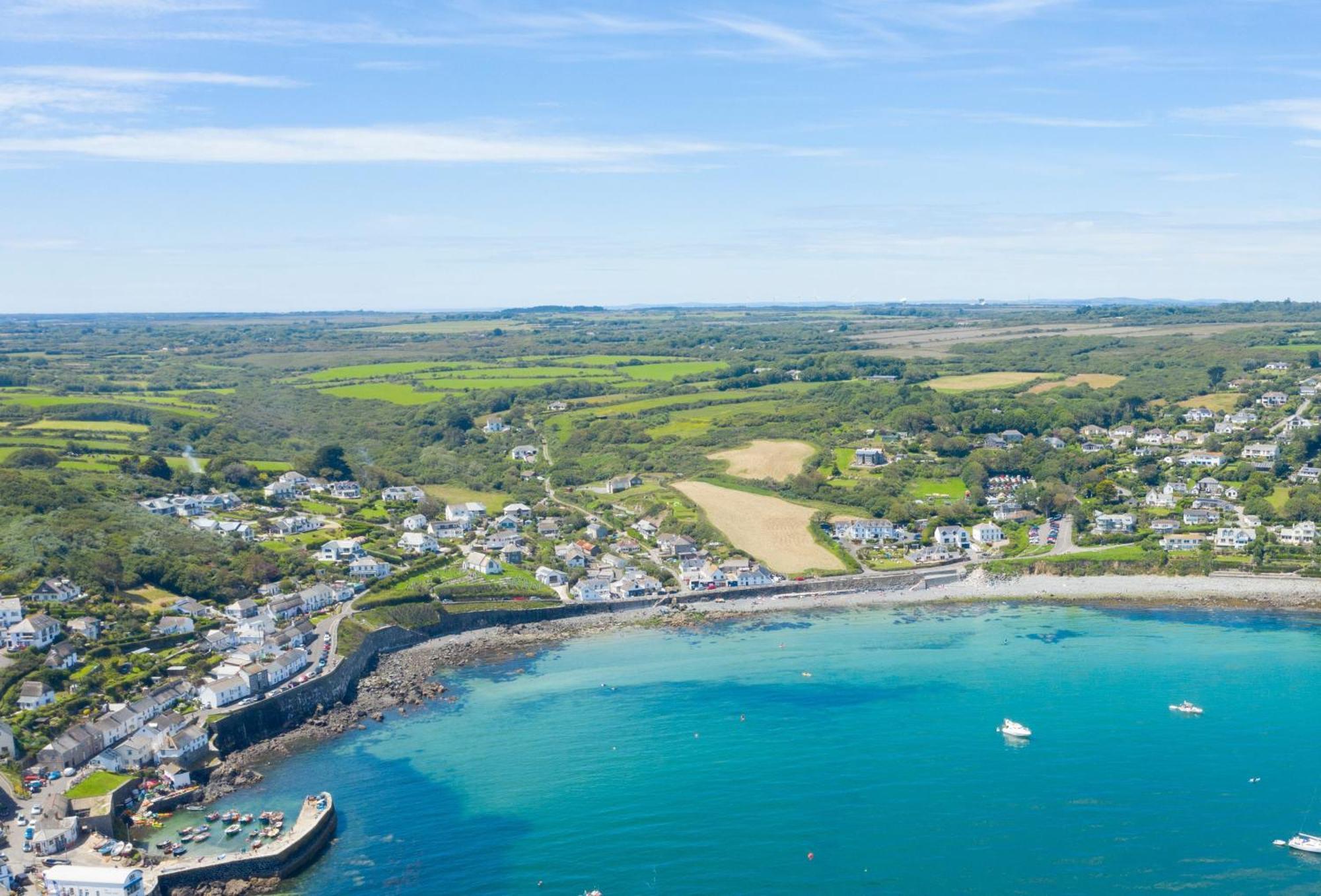 Journeys End With Stunning Sea Views From The Headland Villa Coverack Exterior foto